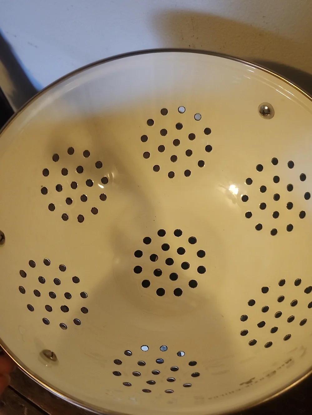 MacKenzie-Childs Courtly Check Large Colander 2.75 Quarts